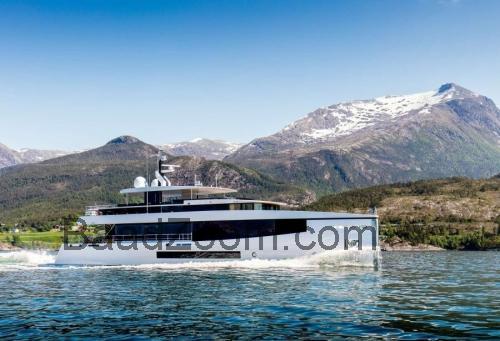 Feadship Kamino tekniske specifikationer og anmeldelser